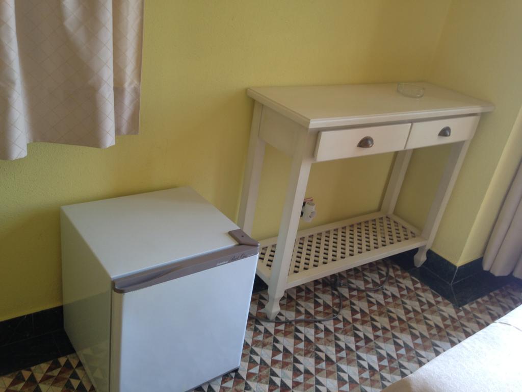 Hostal Aranda Peniscola Bagian luar foto
