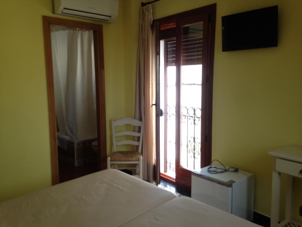 Hostal Aranda Peniscola Bagian luar foto