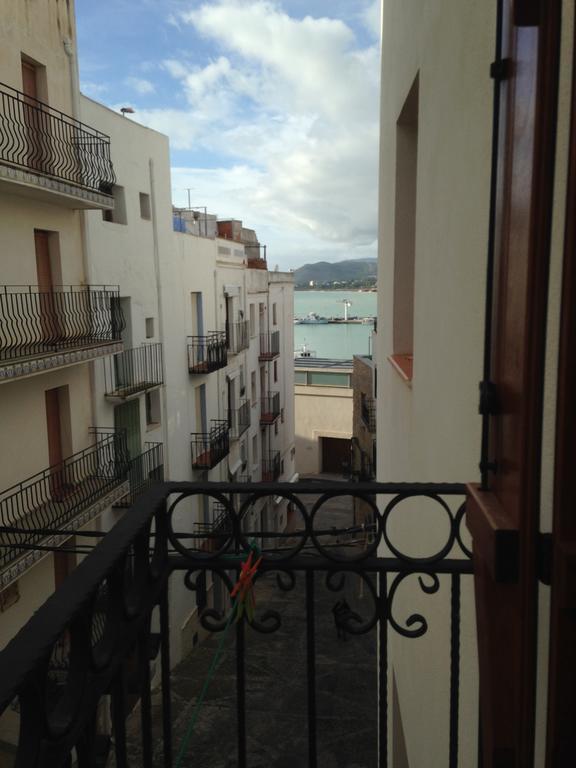 Hostal Aranda Peniscola Bagian luar foto