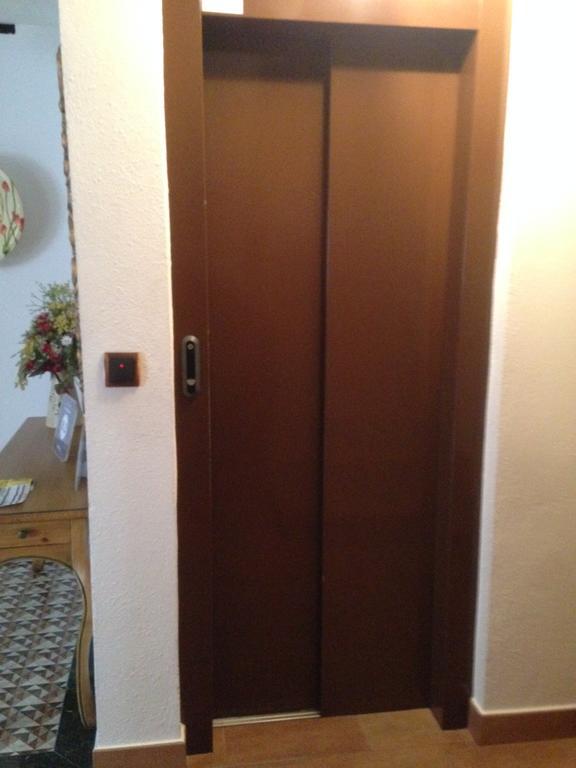 Hostal Aranda Peniscola Bagian luar foto